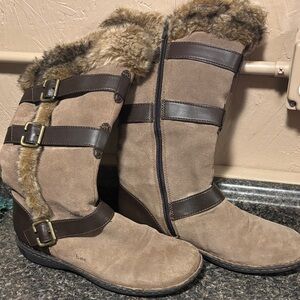 Born Women's Brown Fur-Trimmed Winter Boots